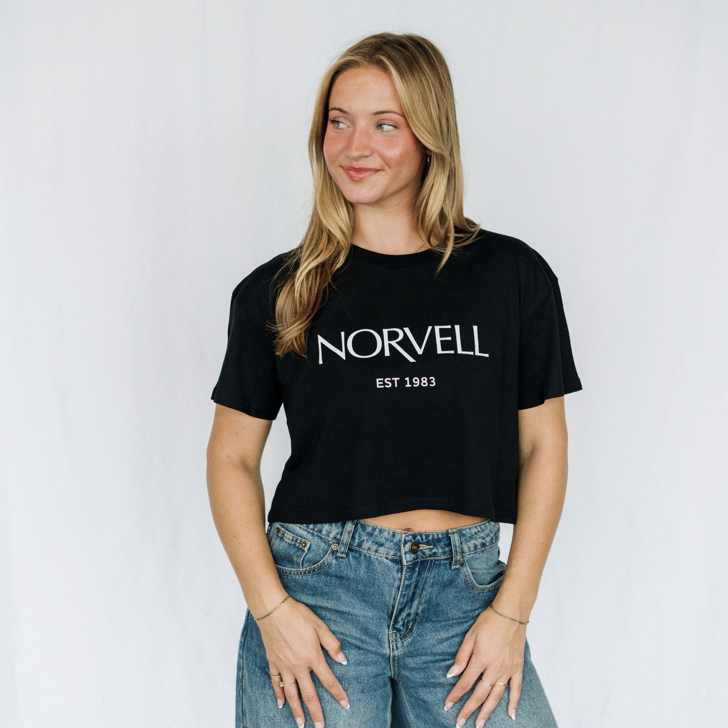NORVELL Women’s Crop Top