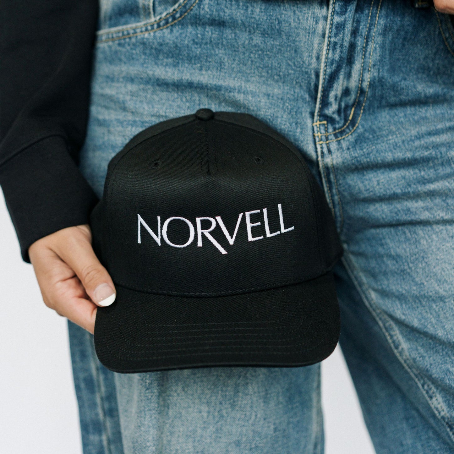 NORVELL Embroidered 5-Panel Cap