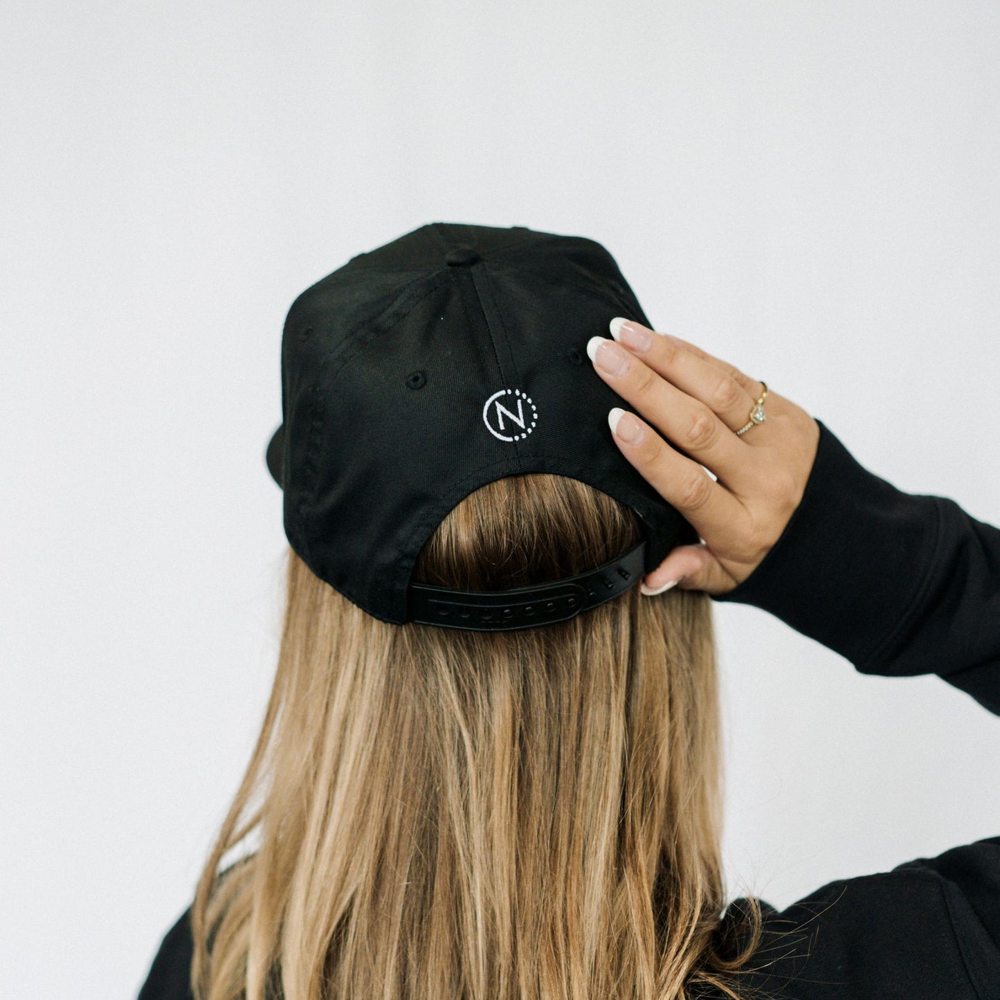 NORVELL Embroidered 5-Panel Cap